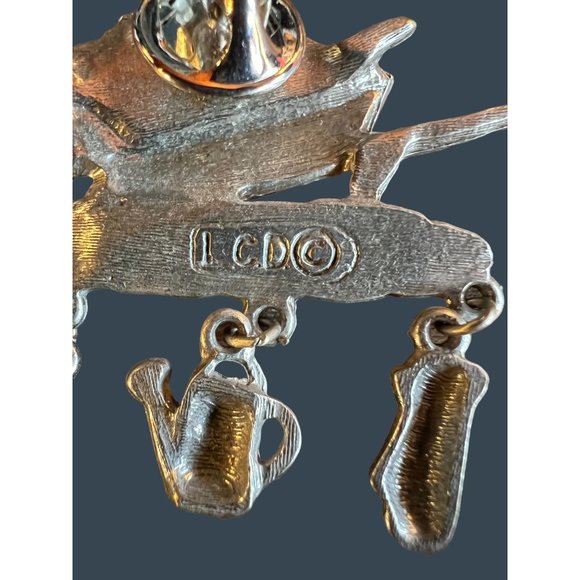 LCD Lindsay Claire Designs Garden Pin Silver Brushed Brooch - Picture 4 of 10